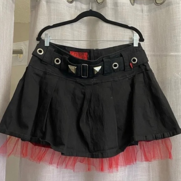 *ISO* Tripp nyc - Picture 4 of 4